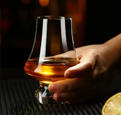 Vaso de Whisky - Cristal Hecho a Mano Diseño de Tulipán